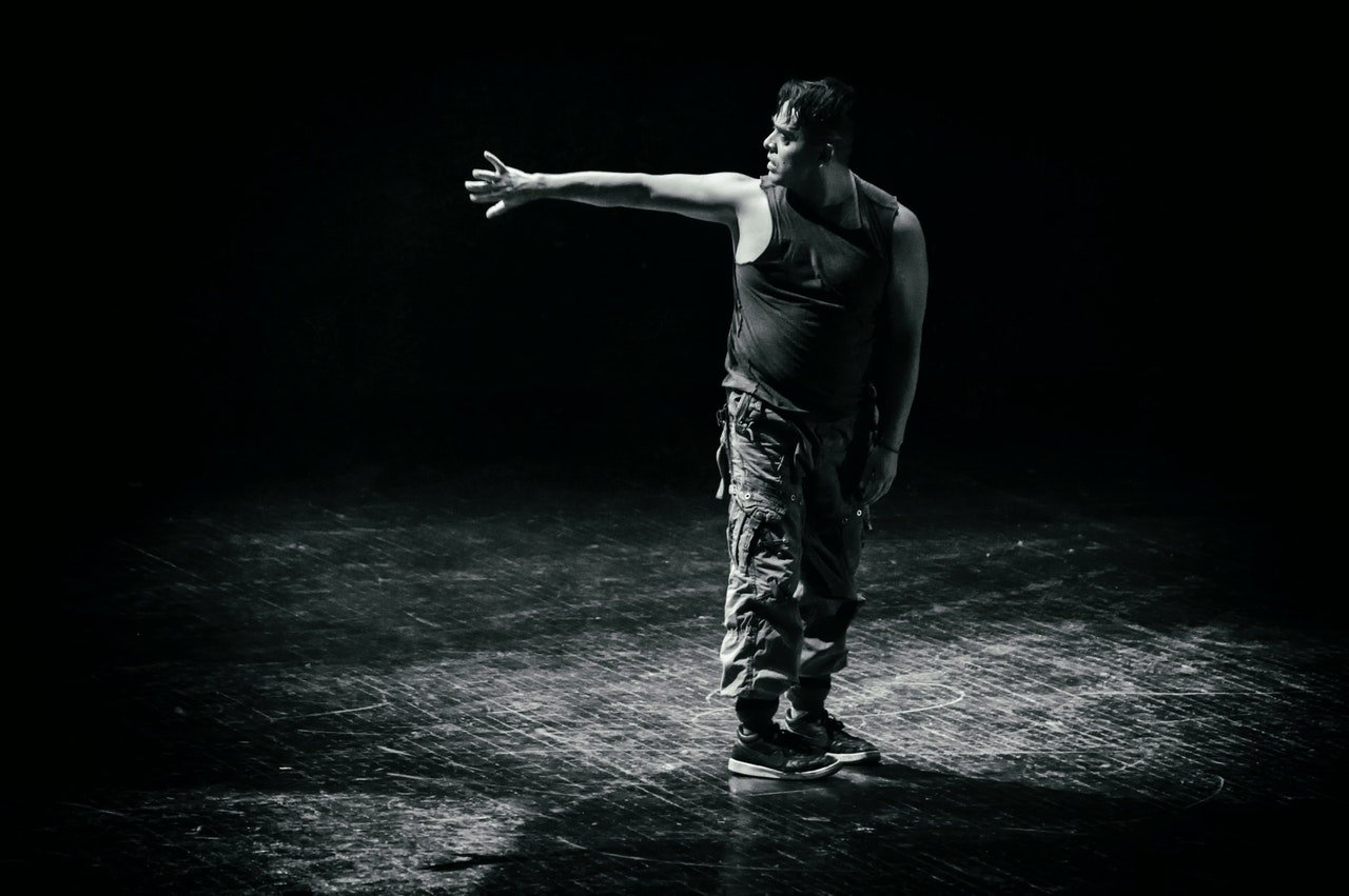 pexels-genaro-servín- Crane Creations Theatre Company